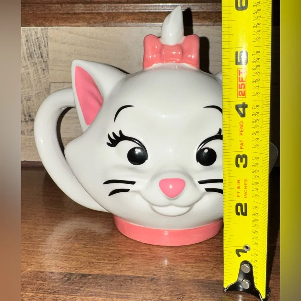 Super Cute 🥰 Disney Aristocats Marie 🐈 Face Ceramic 3D Sculpted 21oz Mug - NEW - Picture 7 of 11